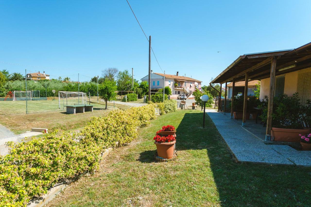 Agriturismo Ferri Биббона Экстерьер фото
